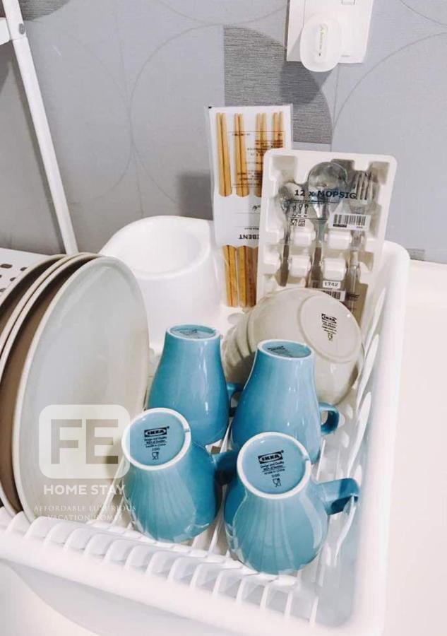 Netflix Wifi Trefoil Homestay Setia Alam Sacc Homestay Fe Shah Alam Esterno foto